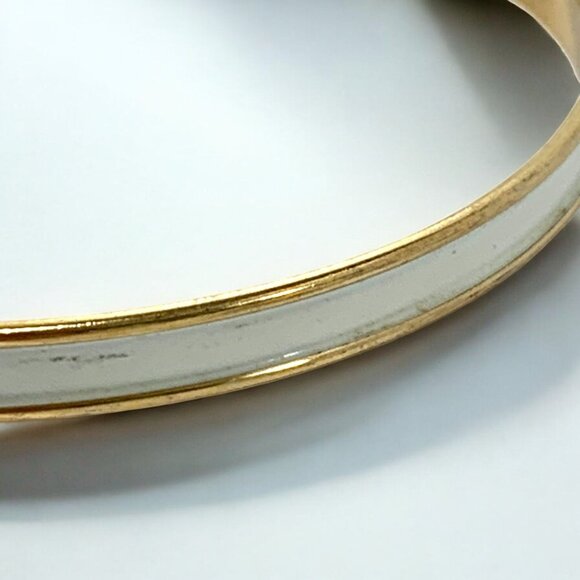Napier Gold Tone & White Enamel Vintage Bangle Bracelet 2.5" Wide - Picture 5 of 6
